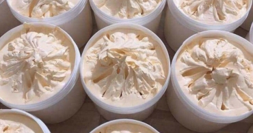 Hóa mỹ phẩm là gì? chúng ảnh hưởng đến làn da như thế nào?