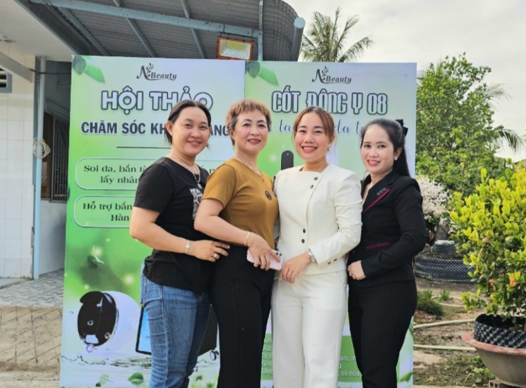 N Beauty thực  chương trình "Chăm sóc da cộng đồng" tại Châu Thành, Trà Vinh