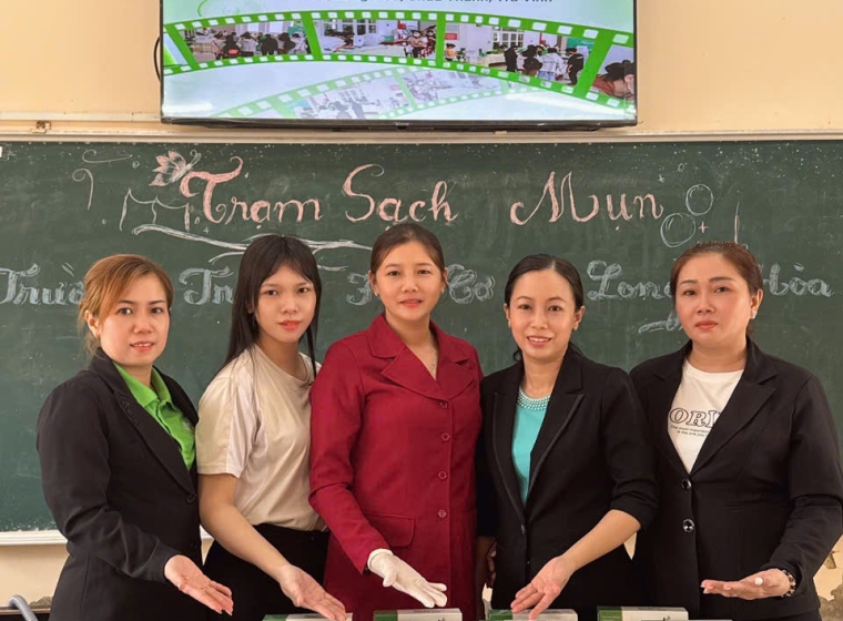 Chương trình "Trạm sạch mụn - Da sáng xinh" chính thức khởi động tại THCS Long Hòa, Châu Thành, Trà Vinh